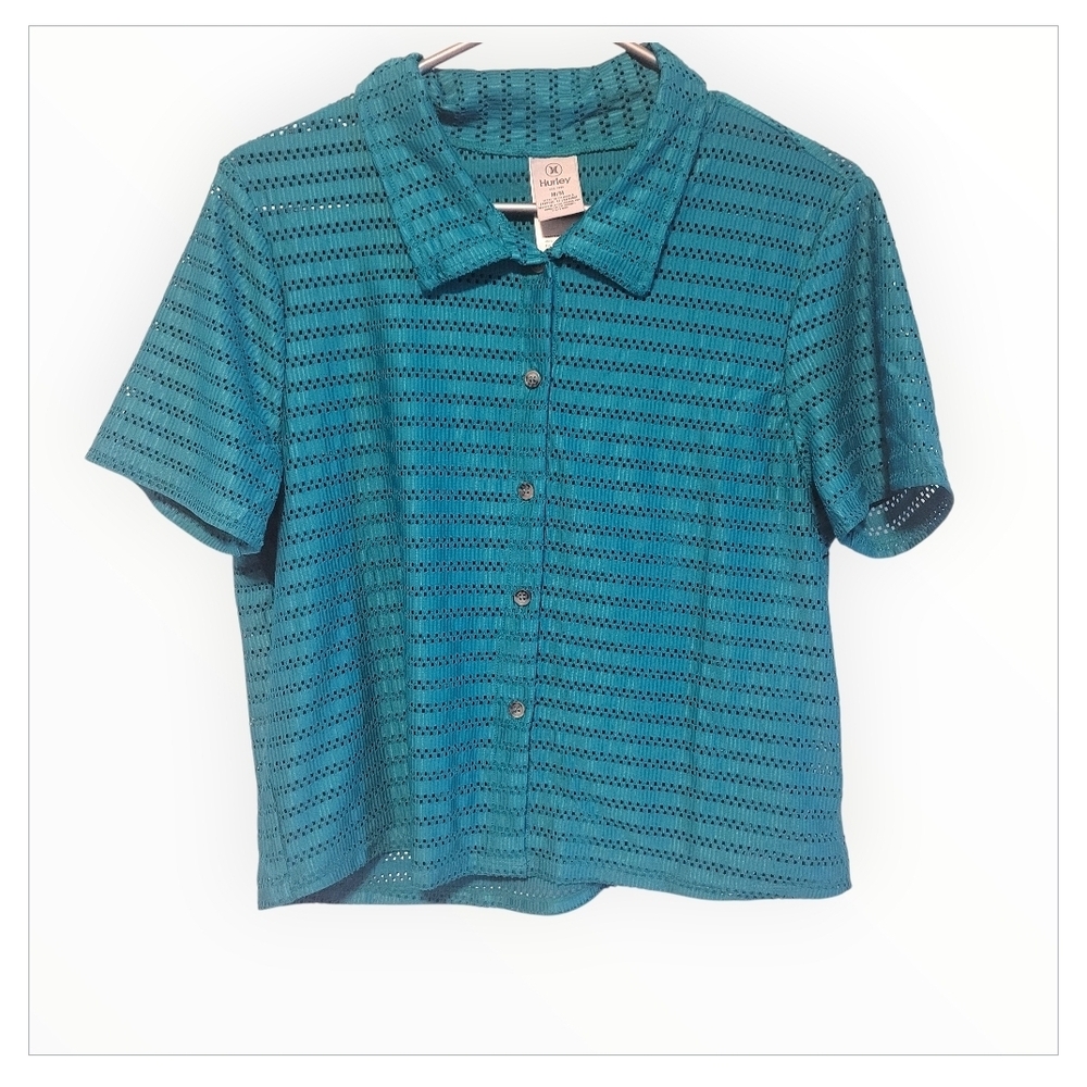Hurley Cropped Teal Perforated Button Front Top Medium Stretch Short Sleeve